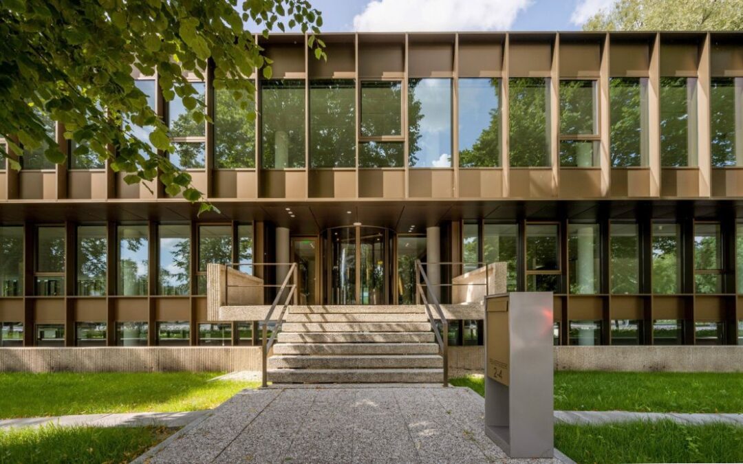 NEOO AND DE GEUS BOUW DELIVER OFFICE REIMERSBEEK AMSTERDAM TO DE JONG GROUP