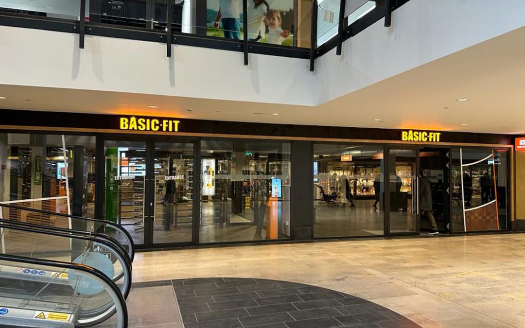 WERELDHAVE AND NEOO WELCOME BASIC-FIT IN STERRENBURG DORDRECHT