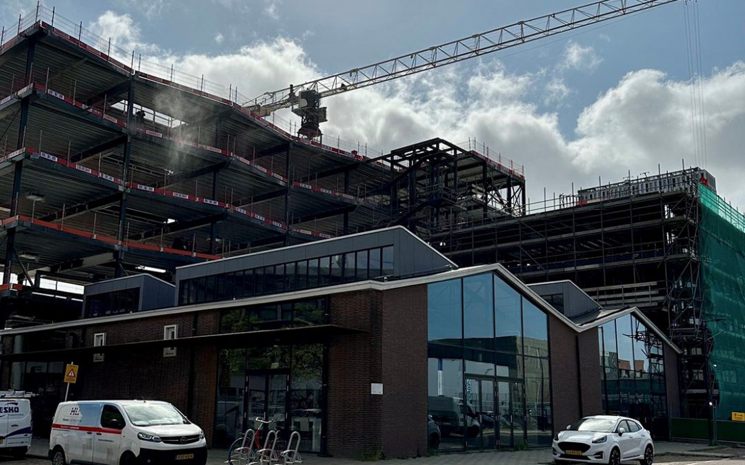 TOPPING OUT OF KBF WAREHOUSE