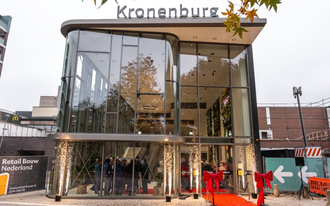 OPENING NEW ENTRANCE SHOPPING CENTER KRONENBURG ARNHEM